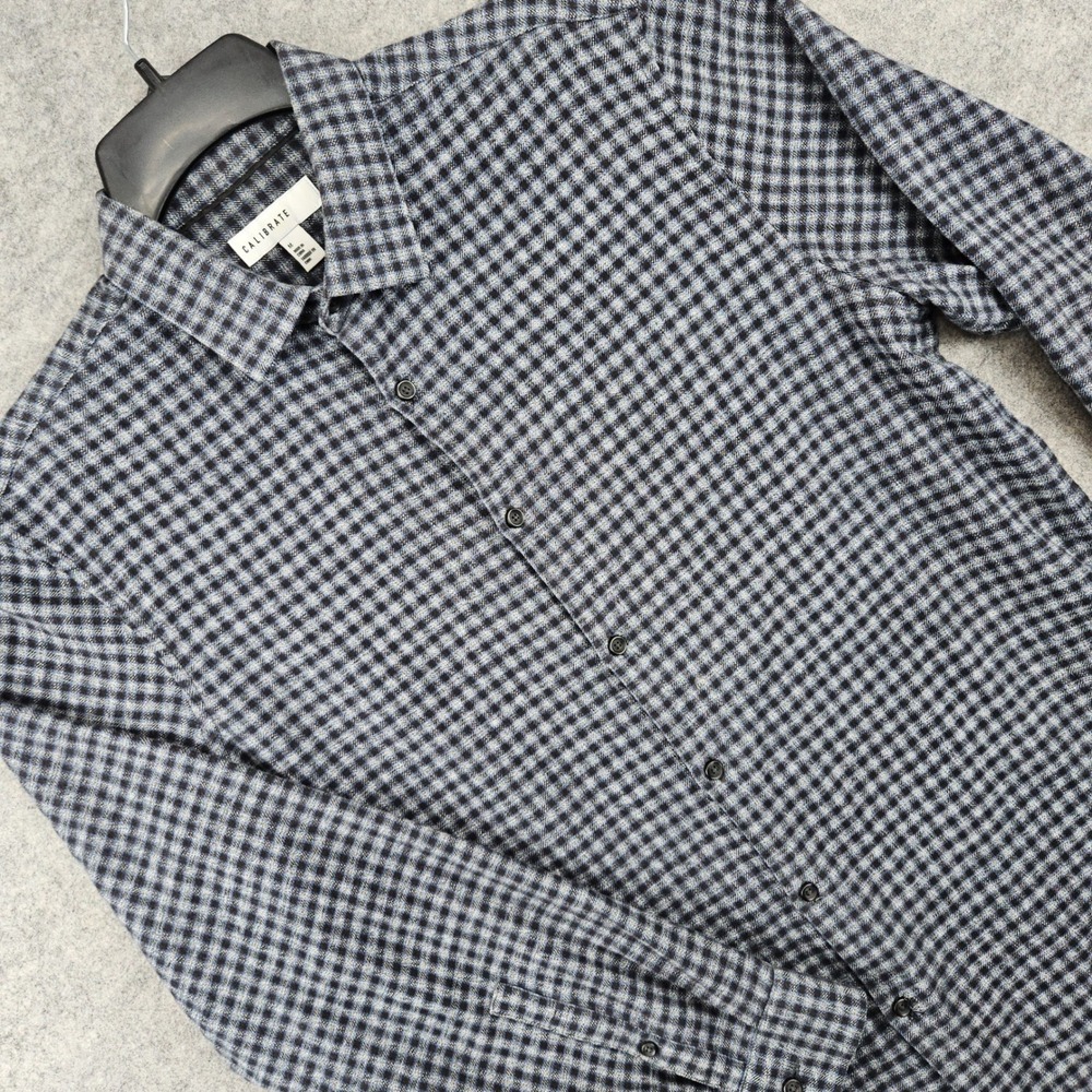 Calibrate Button Up Shirt Mens Medium Gray Check Long Sleeve Flannel BUTTON HOLE